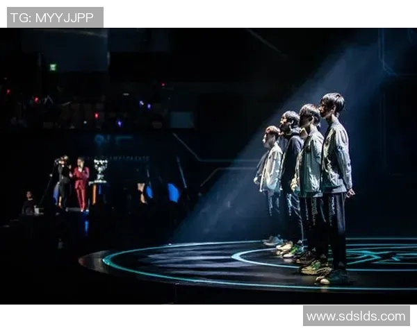 S15电竞总决赛Major赛中IG战队展现强大实力的精彩点评与分析 S15电竞总决赛Major赛中IG战队展现强大实力的精彩点评与分析