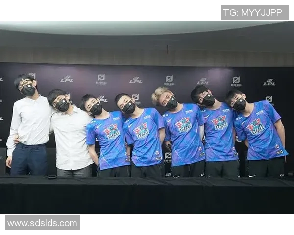 电竞比分独家解析LNG战队技术优势与对手实力全面对比 电竞比分独家解析LNG战队技术优势与对手实力全面对比