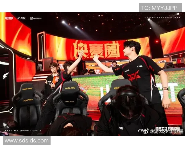 和平精英赛事中JDG战队意识表现创新高引发热议与关注实时新闻 和平精英赛事中JDG战队意识表现创新高引发热议与关注实时新闻