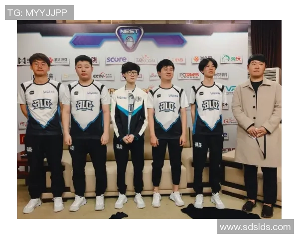 电竞新闻英雄联盟战术WE的阵地战体系解析与实战应用探讨 电竞新闻英雄联盟战术WE的阵地战体系解析与实战应用探讨